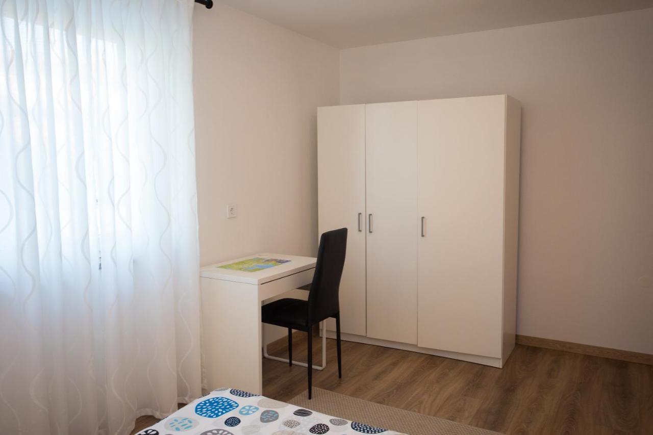 Apartman Girasol Pula Apartment Exterior photo